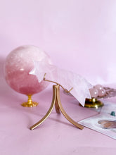 Load image into Gallery viewer, Girasol Rose Quartz Shooting Star on Golden Stand
