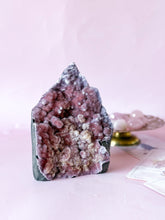 Load image into Gallery viewer, 1.2kg Pink Chalcedony with Quartz