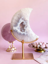 Load image into Gallery viewer, Druzy Agate Moon on Golden Stand
