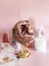 Load image into Gallery viewer, 2.1kgs Pink Amethyst Sphere 015
