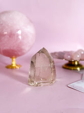 Load image into Gallery viewer, Citrine Generator 005
