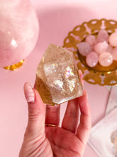 Load image into Gallery viewer, Citrine Generator with Rainbows 004
