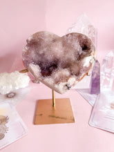 Load image into Gallery viewer, Pink Amethyst with Amethyst Heart 013
