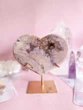 Load image into Gallery viewer, Pink Amethyst with Amethyst Heart 010
