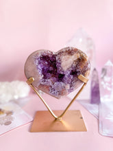 Load image into Gallery viewer, Pink Amethyst with Amethyst Heart 005
