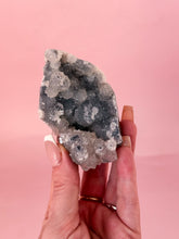 Load image into Gallery viewer, Clear Apophyllite on Blue Chalcedony 002
