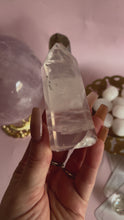Load and play video in Gallery viewer, Girasol Rose Quartz Generator 004
