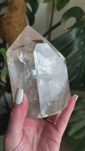 Load and play video in Gallery viewer, 1.6kg Clear Quartz with Rainbows Generator

