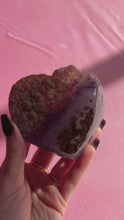 Load and play video in Gallery viewer, Sugar Rainbow Amethyst Heart on Black Stand 001

